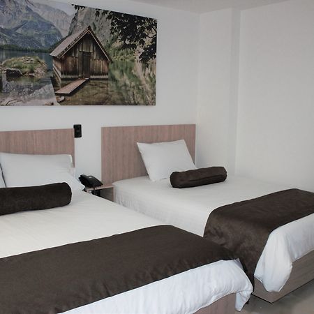Hotel Med Estadio Medellín Zewnętrze zdjęcie